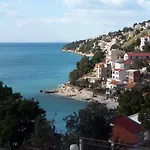 Апартаменты By The Sea Zavode, Omis - 1048
